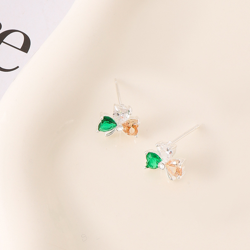 All-matching Women's Crystal Stylish Flower Earrings - 图片 3