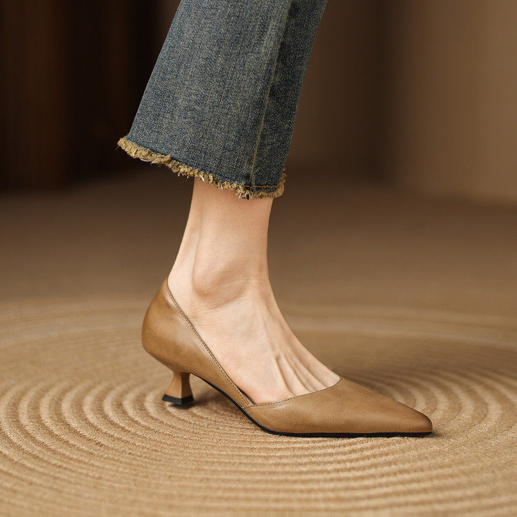 Women's Retro French-Style Pointed-Toe High Heels - 图片 5
