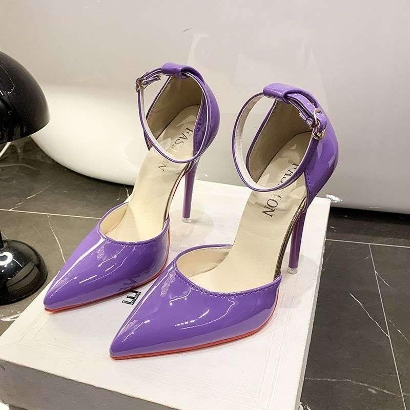 One-strap Covered-toe Sandals Large Size - 图片 4